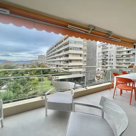 Verdalia Luxury 3 Bedroom By Welcome To Канны